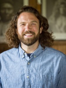 050219_Tom_Voss_AAE_Headshot_