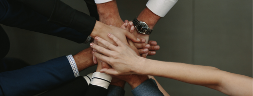 As a part of our sit-down with Naif Productions CEO, Annette Naif, we discussed the value of utilizing a speakers bureau when planning virtual, in-person, and/or hybrid events.