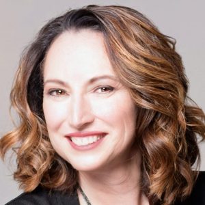 closing-keynote-speaker-eliz-greene