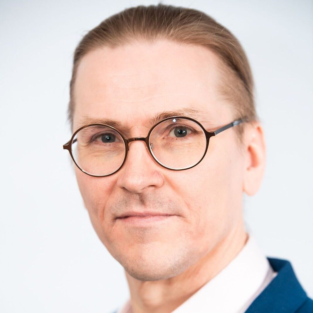Keynote Cybersecurity Speaker Mikko Hypponen