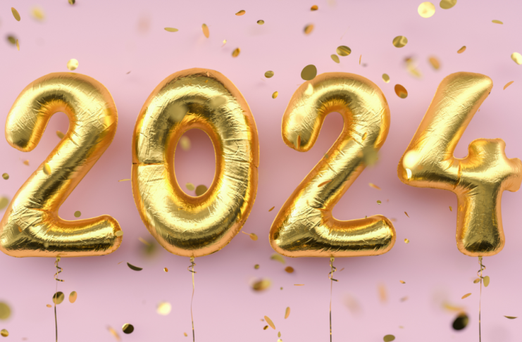 Gold balloons against a pink background that spell out "2024"