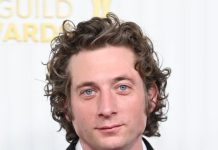 jeremy-allen-white-at-the-29th-annual-screen-actors-guild-news-photo-1697035323-1