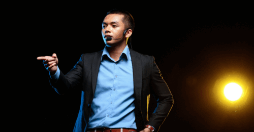 Non-Exclusive Speakers Bureau Why They Could Be The Right Fit