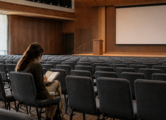 Keynote Speakers for Education Conferences: Educators and STEM Advocates