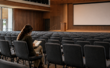Keynote Speakers for Education Conferences: Educators and STEM Advocates